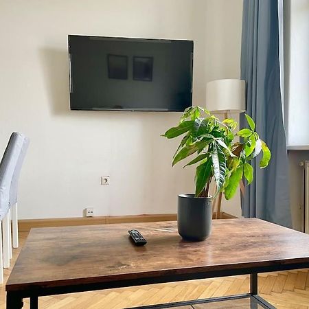 55M2 Stylish Apartment With Netflix - 15 Min To Center Βιέννη Εξωτερικό φωτογραφία
